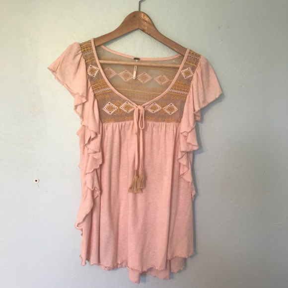 Free People Tops - Free People pink ruffle blouse